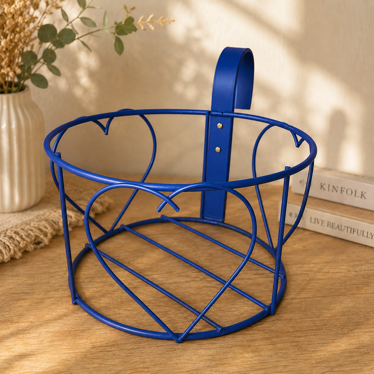 Love planter holder