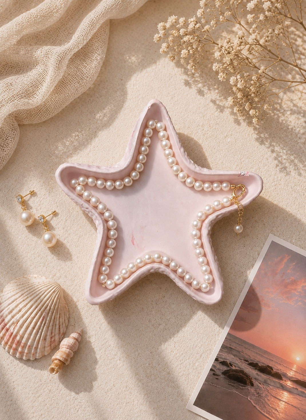 Star-shaped jewellery tray 